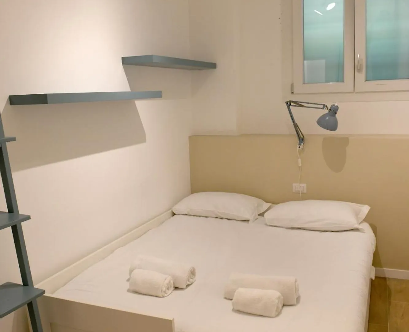 Apartmán Enigmatic House With Private Garden Milán